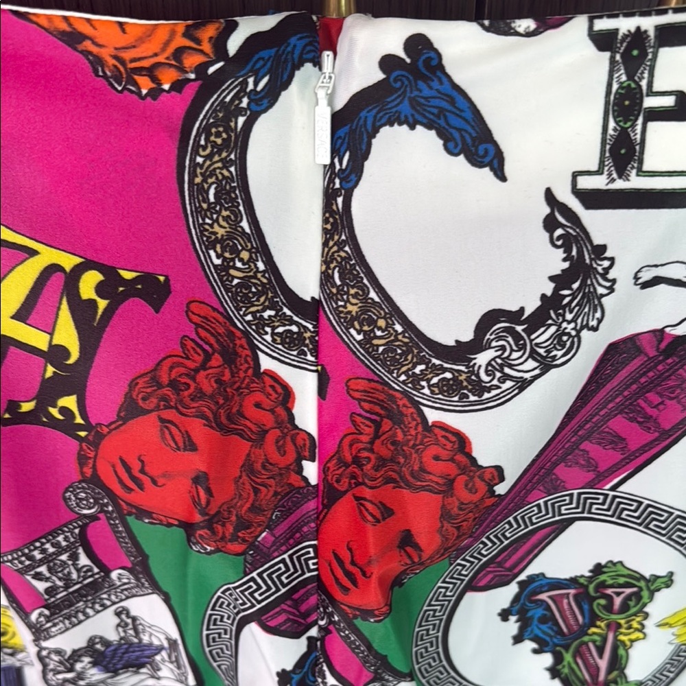Versace Colorful Artistic Leggings Mint Condition size 40 - Picture 16 of 17
